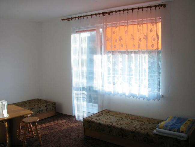 Pani do sprzątania pokoi