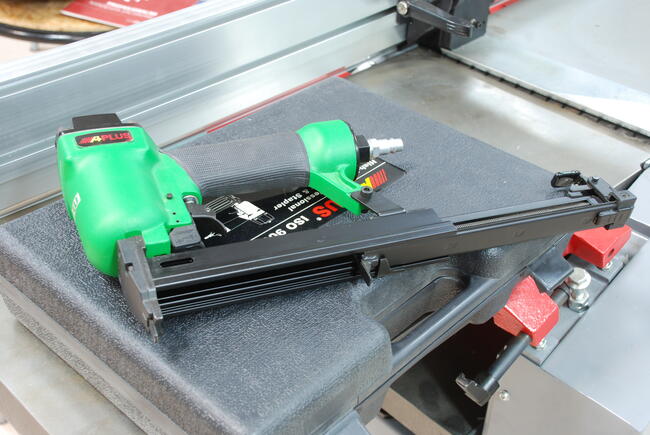 Zszywacz pneumatyczny 90/25