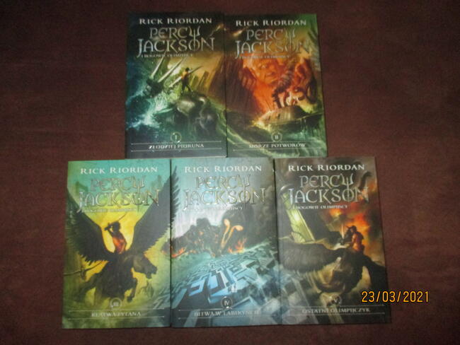 PERCY JACKSON I BOGOWIE OLIMPIJSCY – WSZYSTKIE TOMY