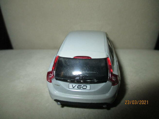 MODEL SAMOCHODU – VOLVO V60