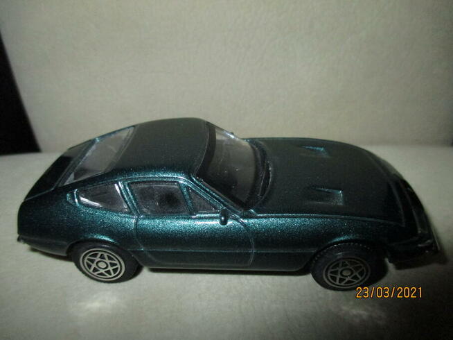 MODEL SAMOCHODU – FERRARI 365 GTB4