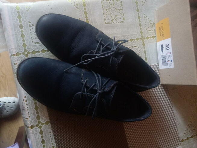 Buty komunijne