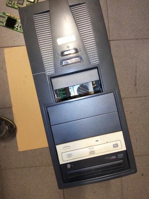 komputer stacjonarny