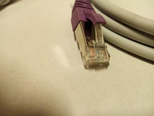 Kabel RJ-45 połączeń sieci ETHERNET LAN