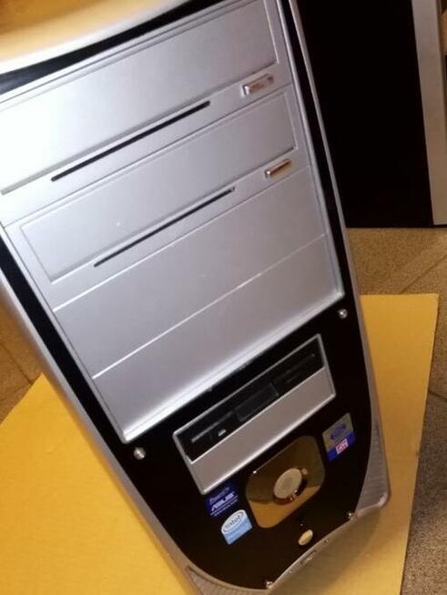 komputer stacjonarny