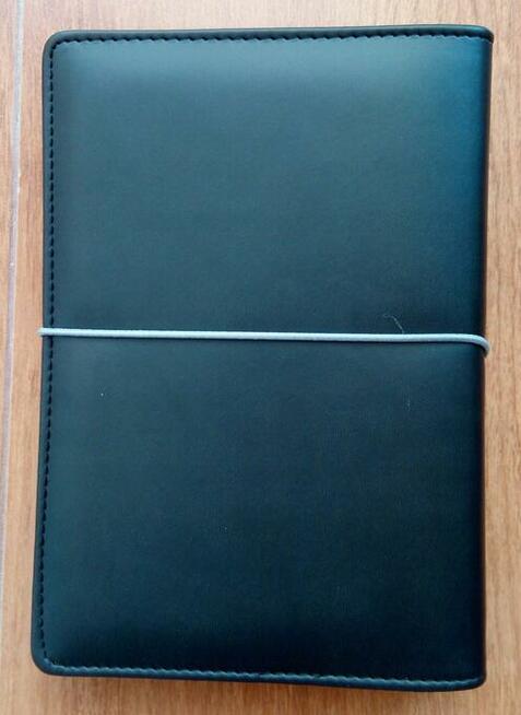 eleganckie czarne okładki planer organizer na gumkę