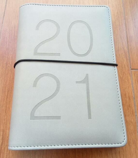 szare okładki organizera kalendarz terminarz elegancki