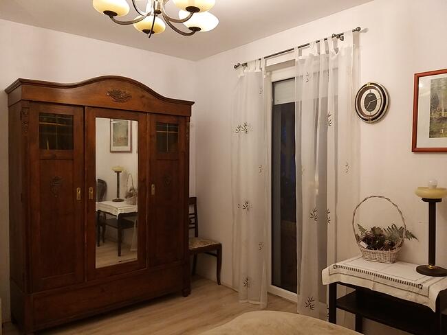 Wakacje 2024 w Białym Domku nad jeziorem