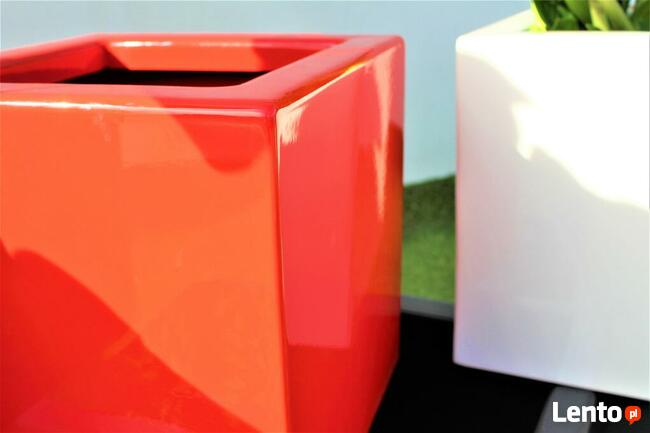 Donice aluminiowe, na wymiar, malowane