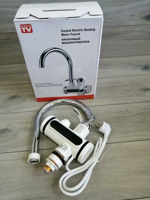 ELEKTRYCZNY PRZEPŁYWOWY PODGRZEWACZ WODY 3kW LED NOWY !