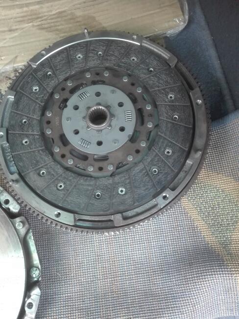 Sprzęgło Dwumasowe SACHS Audi/Pasat Typ M 240 E