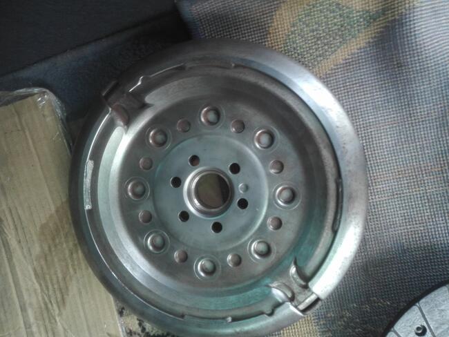 Sprzęgło Dwumasowe SACHS Audi/Pasat Typ M 240 E