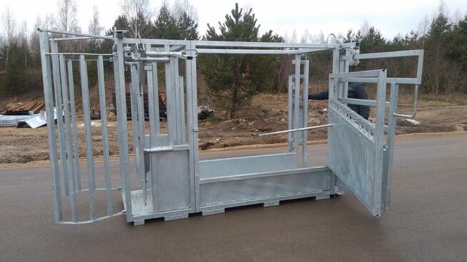 Poskrom do bydła krów Nowy