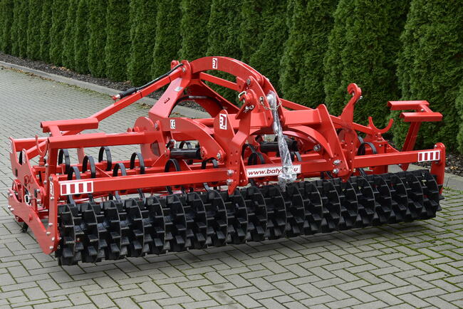 Agregat Uprawowo - Siewny - BATYRA Lublin / Model LEW PLUS