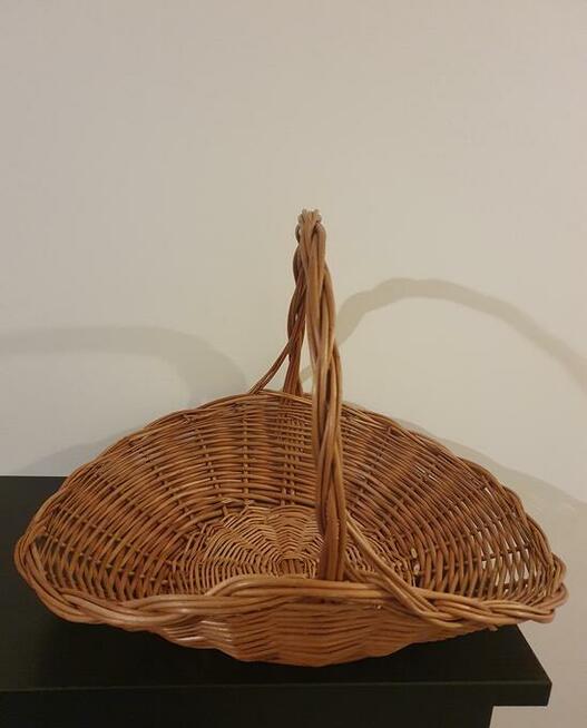 koszyki białe i cos wiecej