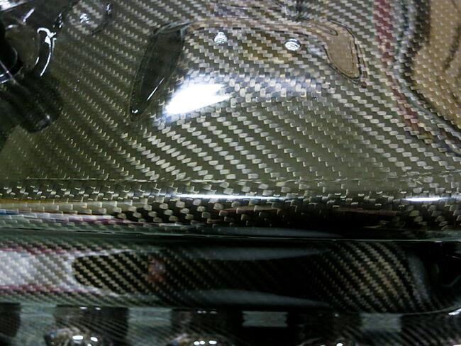 Produkcja kompozytów z włókna węglowego - karbonu, laminatu