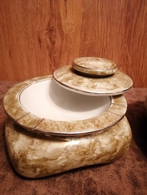 Sprzedam komplet z fajansu