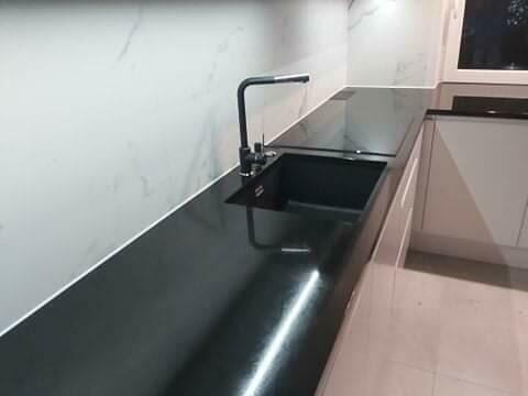 Grobowce, Nagrobki granitowe, Schody Blaty Parapety