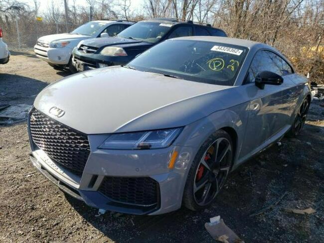 Audi TT RS 2021, 2.5L, 4x4, porysowany