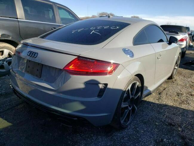 Audi TT RS 2021, 2.5L, 4x4, porysowany