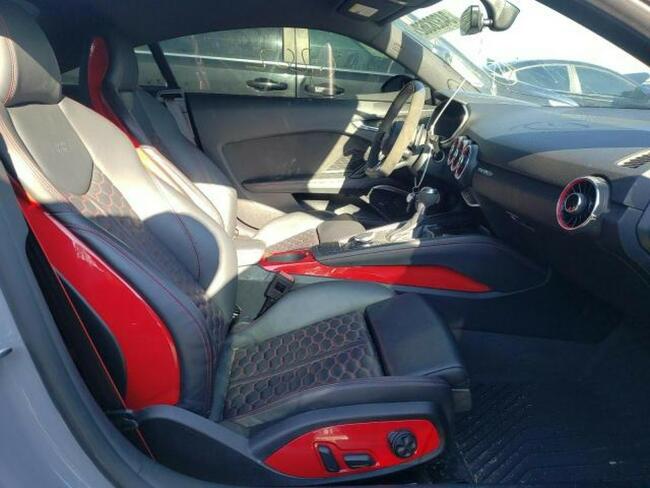 Audi TT RS 2021, 2.5L, 4x4, porysowany