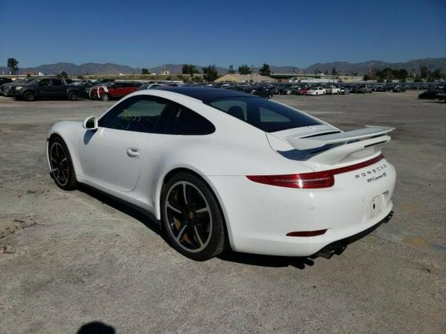 Porsche 911 Carrera S, 2015, 3.8L, porysowany lakier
