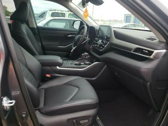 Toyota Highlander 2020, 3.5L, XLE, po gradobiciu