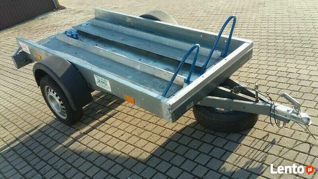 ,Sprzedam przyczepkę na dwa motory orginał