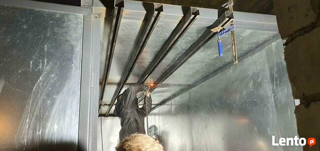 Piec do polimeryzacji farb proszkowych, Lakiernia proszkowa