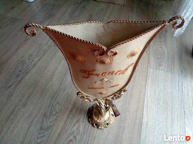 Sprzeda wazon metalowy - w kolorze ecru