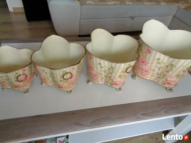 Wazony -osłonki kpl 4 szt w kolorze ecru