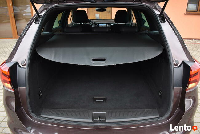 NAWIGACJA KAMERA LED Podg.Fotele i kierow.Czujn przód/tył !!