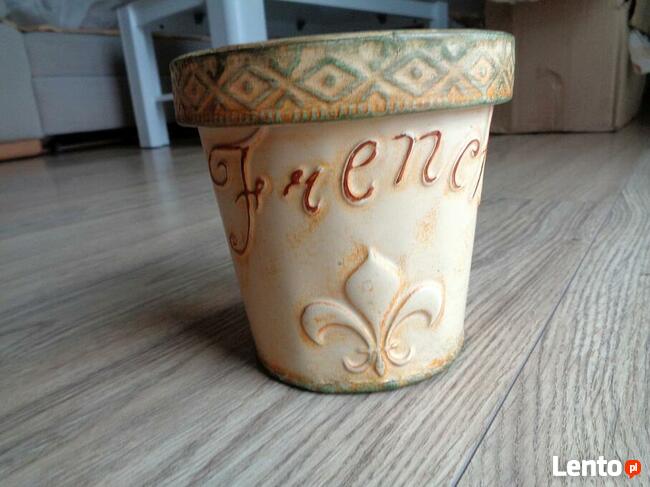 Doniczka metalowa - kolor ecru