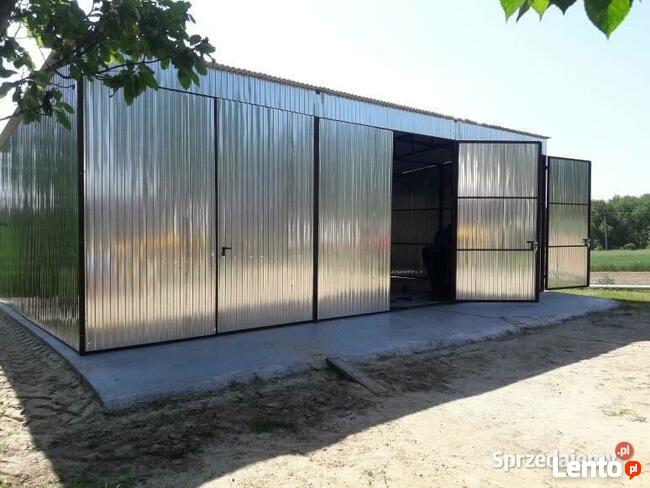 Garaż blaszany wiata na maszyny rolnicze konstrukcja profil