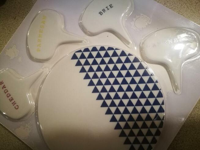 deska talerz ser serów chedar parmezan brie camember