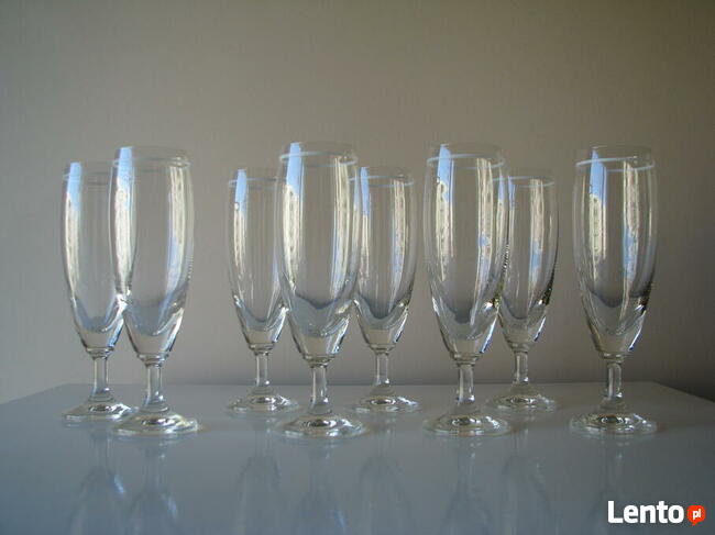 Lampki – kieliszki na wino z obwódką szampanówki 8 szt retro