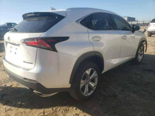Lexus NX 2017, 2.0L, od ubezpieczalni