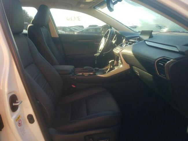 Lexus NX 2017, 2.0L, od ubezpieczalni