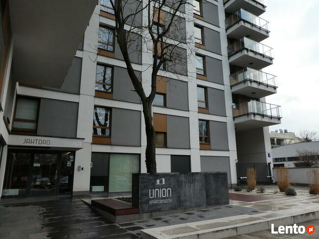 Jaktorowska 5_blisko R. Daszyńskiego_wygodne miejsce w garaż