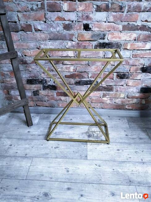 Podstawy Metalowe wykonywane na wymiar.