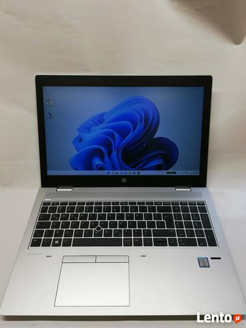 HP ProBook 650 G4 i5-8350U 1,7GhZ / 8GB ram 256gb ssd 15,6