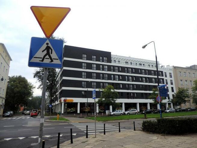 Wynajmę luksusową kawalerkę 35,25m Wola Leszno 15 róg Karolk