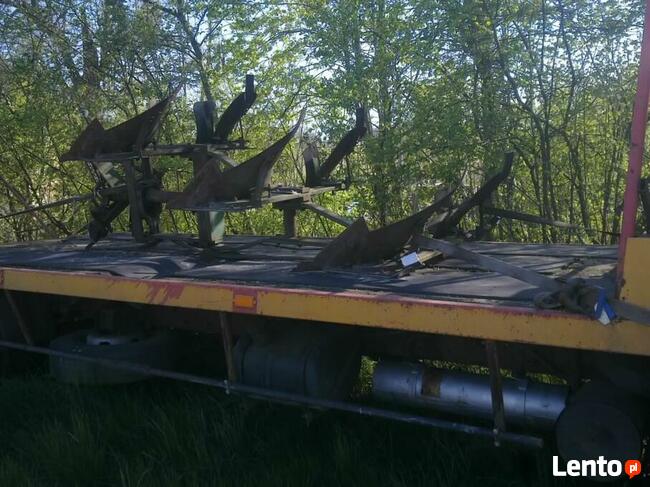 Pług 3 skibowy obrotowy do C-360.