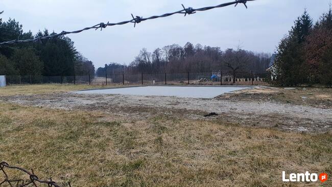 Sprzedam działkę handlowo-usługową w Bierzewicach