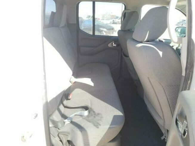 Nissan Frontier 2019, 4.0L, od ubezpieczalni