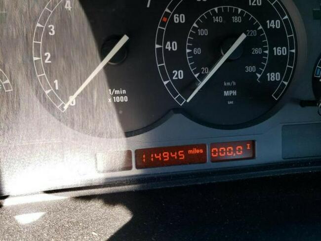 BMW 850 1991, 5.0L, od ubezpieczalni