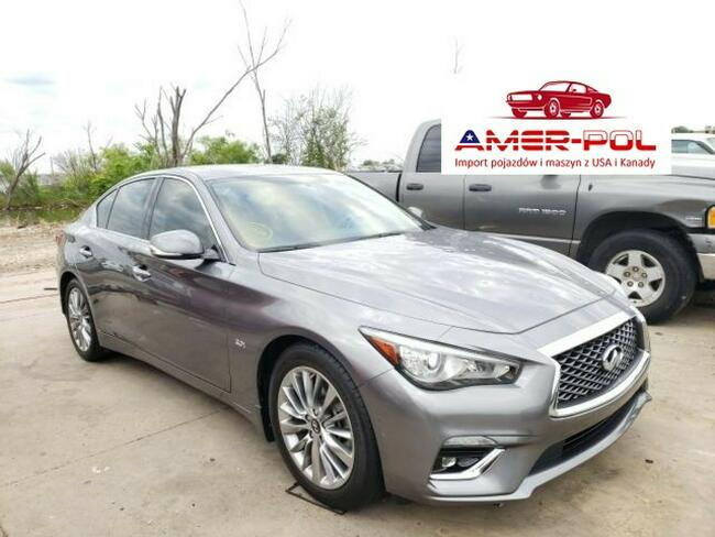 Infiniti Q50 2019, 3.0L, od ubezpieczalni