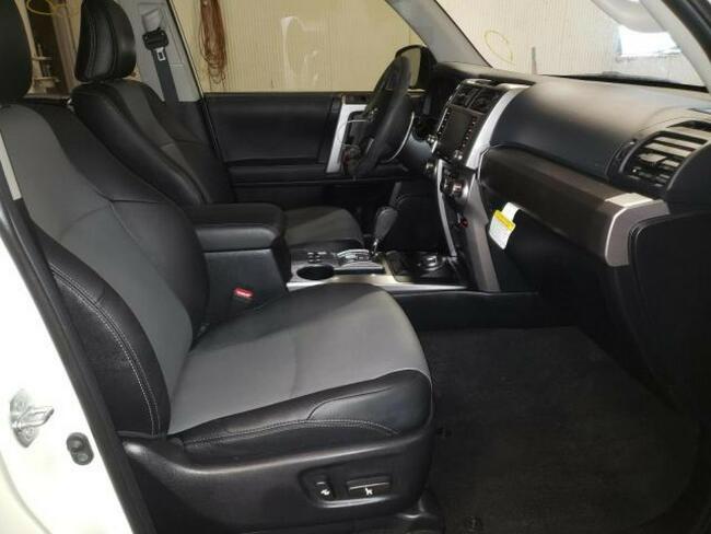 Toyota 4-Runner 2021, 4.0L, od ubezpieczalni