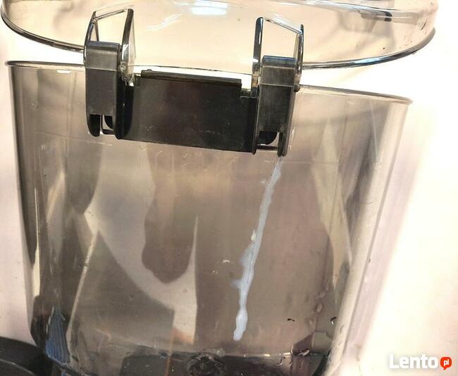 Ekspres ciśnieniowy DELONGHI EC201CD.B