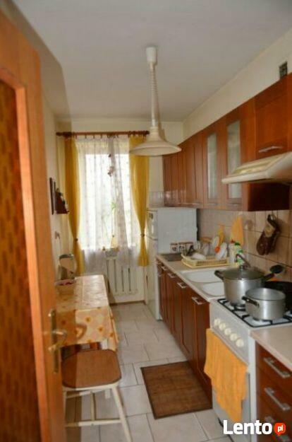 Pruszków 2 pokoje z widną kuchnią 40 m2